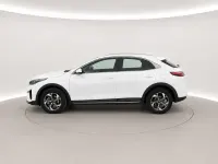 Usado Kia XCeed 100 CV (73 kW) 2025 Blanco SUV