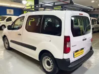 Usado Peugeot Partner Tepee Access 75 CV (55 kW) 2018 Blanco Monovolumen