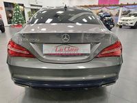 Usado Mercedes CLA200 136 CV (100 kW) 2018 Gris / plata Coupe
