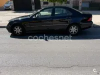 Usado Mercedes C220 Elegance 125 CV (91 kW) 2004 Negro Berlina