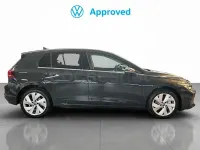 Usado VW Golf VIII Style 204 CV (150 kW) 2025 Gris / plata Berlina