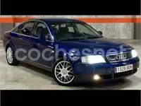 Usado Audi A6 180 CV (132 kW) 2000 Azul Berlina