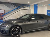 Usado Audi A5 Sportback 163 CV (119 kW) 2023 Gris daytona (efecto perla) Utilitario