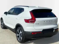 Usado Volvo XC40 Plus 163 CV (119 kW) 2024 SUV
