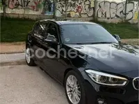 Usado BMW 118 150 CV (110 kW) 2018 Negro Utilitario