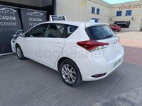 Usado Toyota Auris Active 116 CV (85 kW) 2017 Blanco Berlina