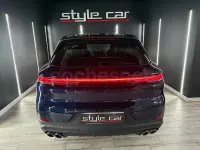 Usado Porsche Cayenne S E-Hybrid Black Edition 519 CV (381 kW) 2025 Azul SUV
