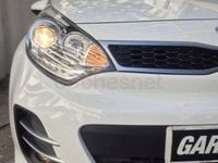 Usado Kia Rio 84 CV (61 kW) 2016 Blanco Utilitario