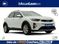 Usado Kia Stonic 79 CV (58 kW) 2025 Blanco SUV