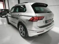 Usado VW Tiguan R-line 150 CV (110 kW) 2019 Gris / plata SUV