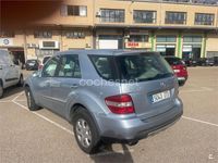 Usado Mercedes ML320 224 CV (164 kW) 2005 Gris / plata SUV