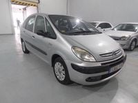 Usado Citroën Xsara Picasso 92 CV (67 kW) 2006 Gris Monovolumen