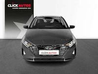 Usado Hyundai i20 86 CV (63 kW) 2024 Gris Utilitario
