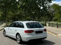 Usado Audi A4 S-Line 177 CV (130 kW) 2013 Blanco Familiar