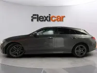 Usado Mercedes CLA200 Shooting Brake 150 CV (110 kW) 2020 Gris Familiar
