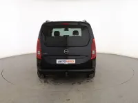 Usado Opel Combo Life Innovation 131 CV (96 kW) 2019 Negro Monovolumen