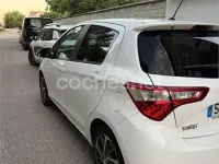 Usado Toyota C-HR Advance 122 CV (89 kW) 2019 Blanco SUV