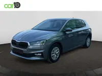 Usado Skoda Fabia Selection 95 CV (69 kW) 2025 Gris Utilitario