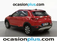 Usado Kia Stonic 79 CV (58 kW) 2024 Rojo SUV