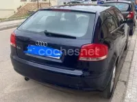 Usado Audi A3 Ambition 102 CV (75 kW) 2004 Negro Utilitario