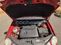 Usado VW Polo Trendline 75 CV (55 kW) 2003 Rojo Berlina