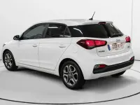 Begagnad Hyundai i20 100 HK (73 kW) 2019 Halvkombi