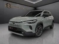 Usado Toyota Corolla Cross Style 140 CV (102 kW) 2025 Verde SUV