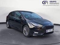 Usado Ford Focus ST-Line 120 CV (88 kW) 2018 Negro Berlina