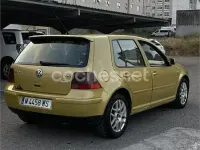 Usado VW Golf III Highline 110 CV (80 kW) 1998 Amarillo Familiar