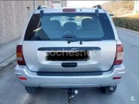Usado Jeep Grand Cherokee Laredo 163 CV (119 kW) 2005 Gris / plata SUV