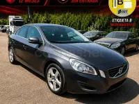 Usado Volvo S60 Momentum 115 CV (84 kW) 2012 Gris / plata Berlina