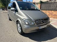 Usado Mercedes Viano 136 CV (100 kW) 2011 Beige Monovolumen