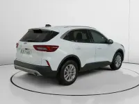 Usado Ford Kuga Titanium 150 CV (110 kW) 2025 Blanco SUV