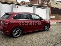 Usado Mercedes B250e 218 CV (160 kW) 2020 Granate Monovolumen