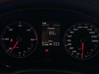 Usado Seat Ateca Ecomotive 116 CV (85 kW) 2016 Gris SUV