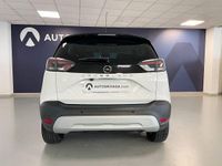 Usado Opel Crossland GS Line 110 CV (80 kW) 2021 Blanco alpino (sólido) SUV