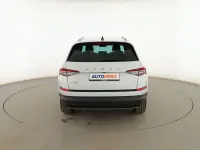 Usado Skoda Kodiaq Style 150 CV (110 kW) 2023 Blanco SUV
