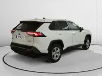 Begagnad Toyota RAV4 Hybrid Business Edition 218 HK (160 kW) 2021 Vit SUV