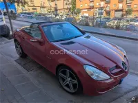 Usado Mercedes SLK200 163 CV (119 kW) 2005 Rojo Descapotable
