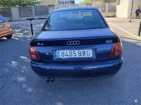 Usado Audi A4 174 CV (127 kW) 2002 Azul Berlina
