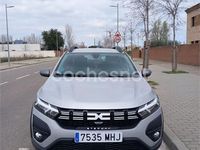 Usado Dacia Sandero Expression 91 CV (66 kW) 2023 Gris / plata Berlina