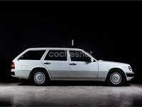 Usado Mercedes E300 231 CV (169 kW) 1991 Blanco polar Familiar