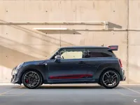 Usado Mini John Cooper Works 306 CV (225 kW) 2021 Gris / plata Utilitario