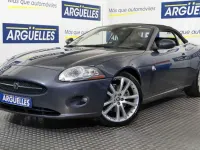 Usado Jaguar XK 298 CV (219 kW) 2006 Gris Descapotable