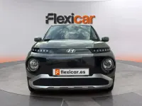 Usado Hyundai Inster 71 kW (97 CV) 2025 Verde Utilitario