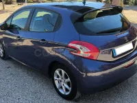 Usado Peugeot 208 Active 68 CV (50 kW) 2014 Azul Utilitario