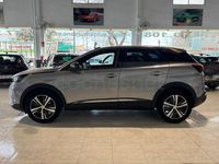 Usado Peugeot 3008 Allure 130 CV (95 kW) 2023 Gris / plata SUV