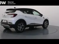 Usado Renault Captur Zen 160 CV (117 kW) 2022 Marrón SUV