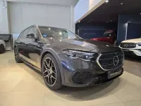 Usado Mercedes E300 313 CV (230 kW) 2025 Gris Familiar