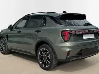 Usado Lynk & Co 01 276 CV (202 kW) 2026 Verde SUV